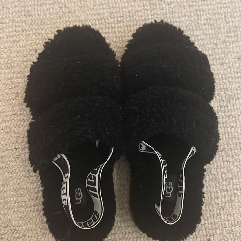 Ugg platform slippers size 9